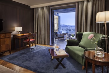 Premium Executive Suite with a terrace and Old City view.