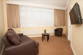 Triple Room, Multiple Beds
