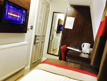 Single room with Separate Private Bathroom