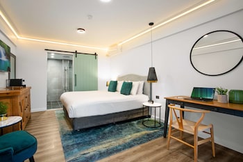 Executive Room, 1 King Bed, Non Smoking