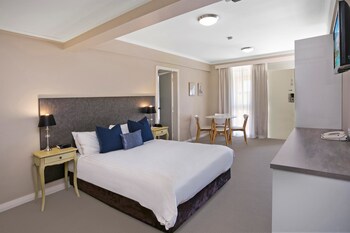Family Room, Multiple Beds, Non Smoking