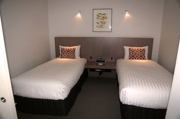 2 Bedroom Suite