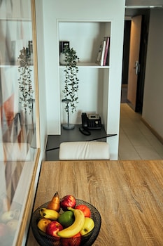 Standard King Suite - Accessible