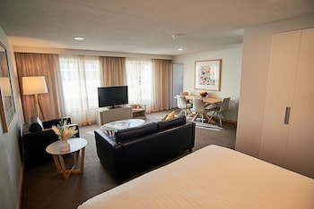 Standard Four Suite