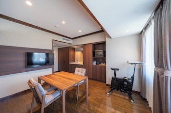 Long Stay Suite Room with Kitchenette - South Building