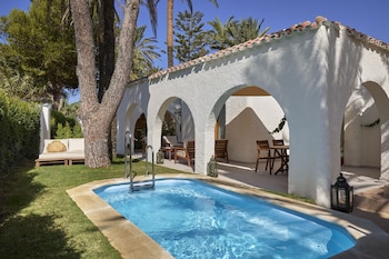 Grand Villa