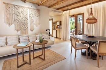 The Level, Grand Villa, Private Pool
