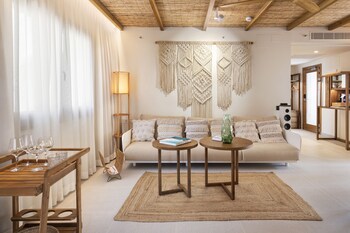 The Level, Grand Villa, Private Pool