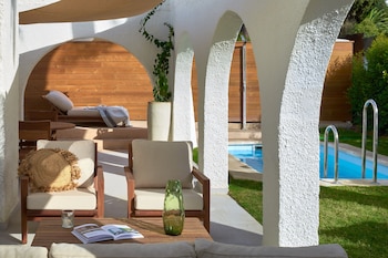 Grand Villa