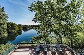Family Room, 1 Double Bed, Lake View