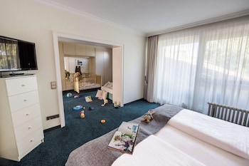 Family Room, 1 Double Bed, Lake View