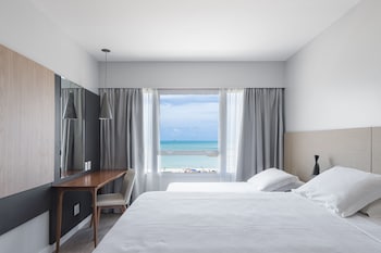 Superior Casal com Cama Extra Frente Mar