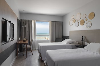 Superior Twin Ocean Front