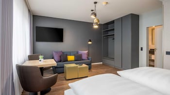 Apartment (no elevator)