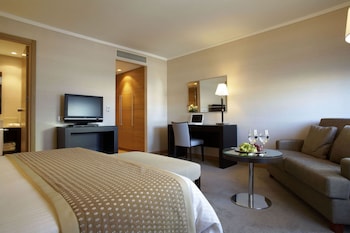 Executive Room, City View