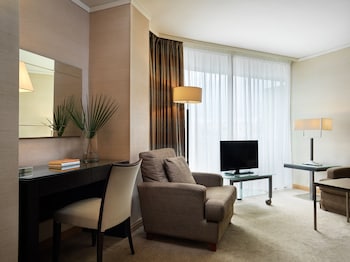 Executive Suite, 1 Bedroom, Non Smoking, Jetted Tub