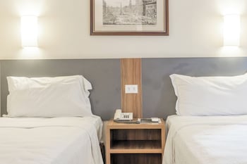 Basic Twin Room