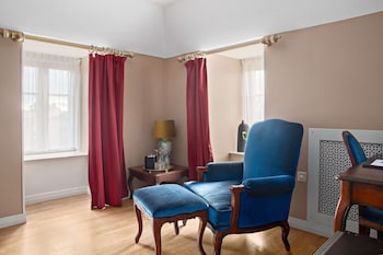 Superior Family Room - Queen Bed, Non Smoking