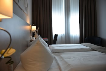 Double Room, Annex Building (Budget - no elevator)