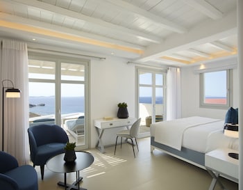 Executive Suite with Private Pool Panoramic Sea View-New Section
