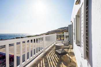 Executive Suite, Sea View