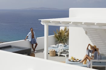 Junior Suite with Open Air Jacuzzi Panoramic Sea View-New Section