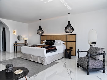 Sanctuary Grande Sea view Suite with Private pool