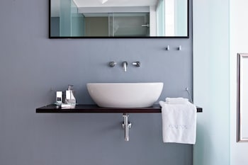 Sanctuary 2 Room Sea View Suite with 2 swim up Pools