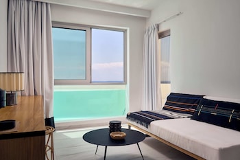 Sanctuary 2 Room Sea View Suite with 2 swim up Pools