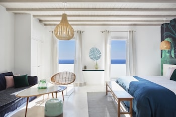 Superior Sea View Suite