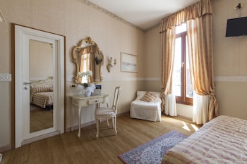 Comfort Double Room, City View (San Marco)