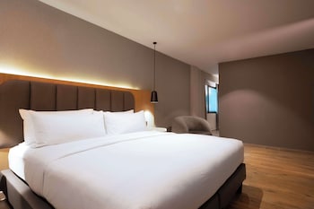 Junior Suite, 1 King Bed