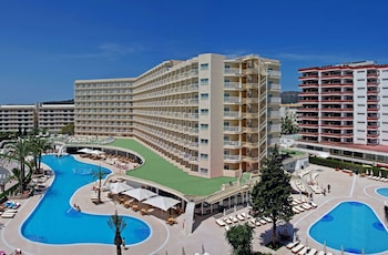 Room, Pool View (Sol)