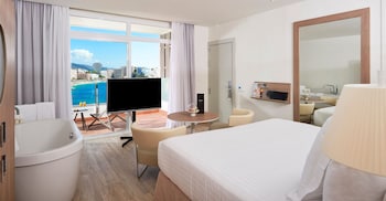 The Level, Junior Suite