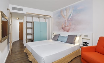 Suite (Boros Mythical Ice Suite)