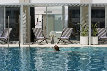 Innside, Premium Room Swim Up