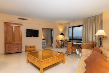 Executive Suite, 1 Bedroom, City View