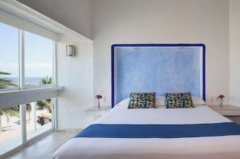 Superior Room, 1 King Bed, Sea View