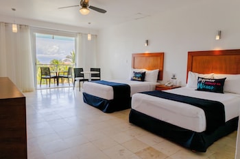 Deluxe Room, Balcony, Annex Building