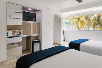 Standard Room, 2 Double Beds