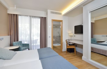 Room, Ground Floor