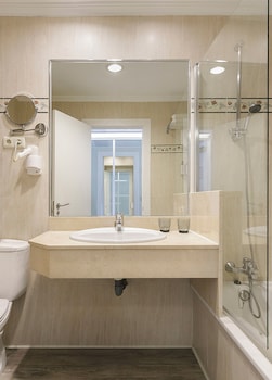 Room, Partial Sea View (Sol)