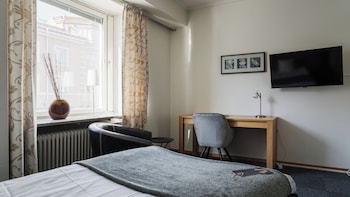 Single Room (Compact)