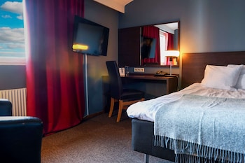 Room, 2 Twin Beds, Non Smoking (Standard Basic)
