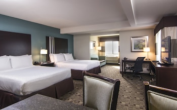 Suite, 2 Queen Beds, Accessible (Communications)