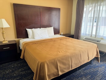 Deluxe Room, 1 Queen Bed