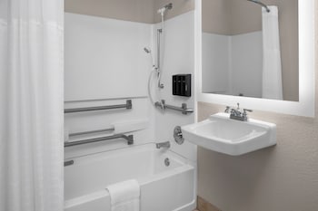 Studio Suite, Accessible