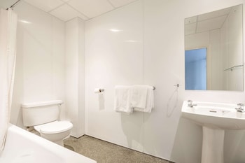 Standard Room, 3 Twin Beds, Non Smoking
