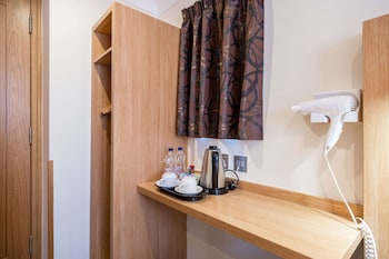 Standard Room, 1 Queen Bed, Non Smoking