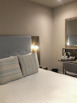 Double Room Without Window